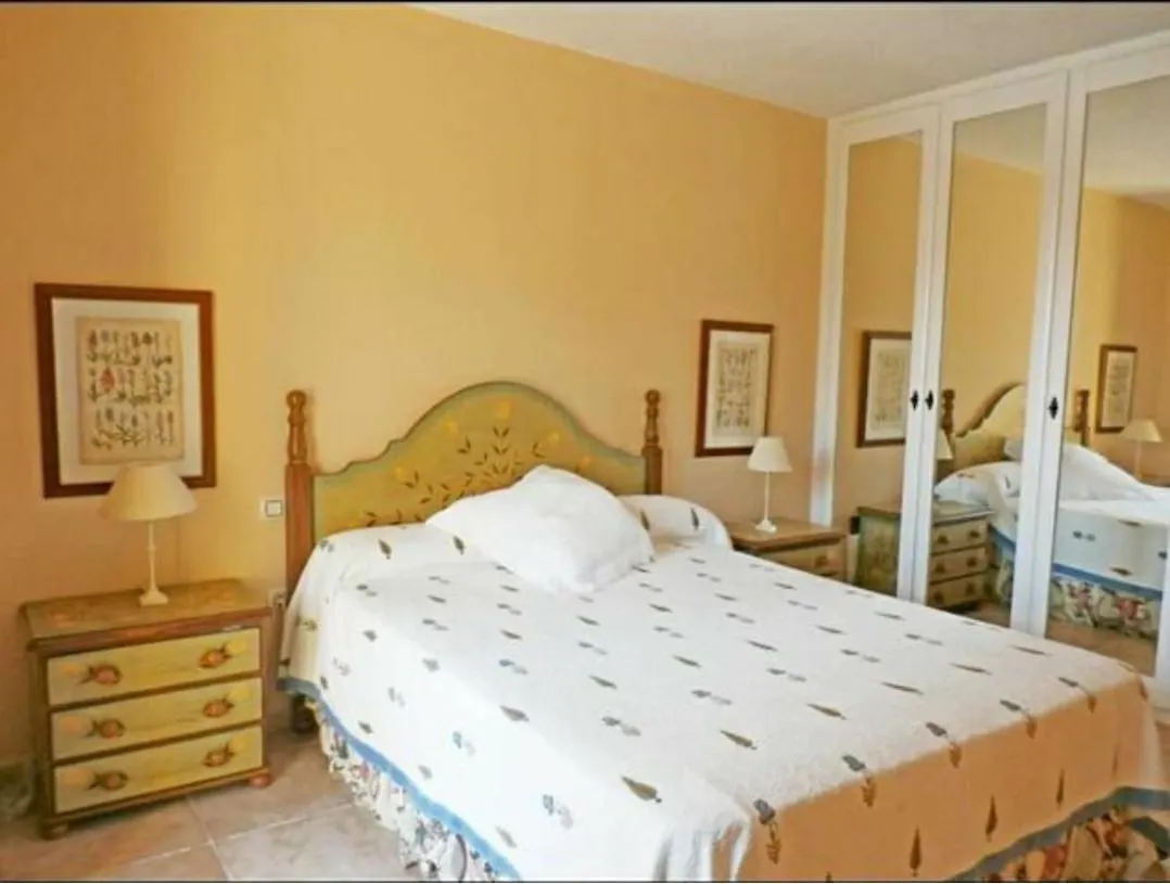 Acogedora Casa Adosada Luminosa De 3 Plantas. Zahara de los Atunes 0*,